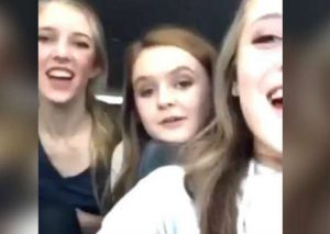 Adolescentes lanzan insultos racistas y colegio las castiga – VIDEO