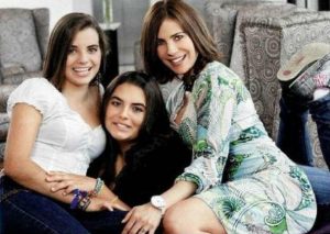 ¡Terrible! Karina Calmet confiesa lo peor que le pasó sus hijas