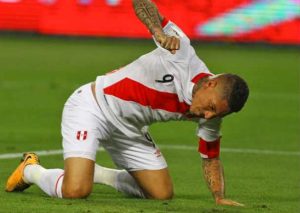 Comunicado oficial de la FPF sobre suspensión de Paolo Guerrero