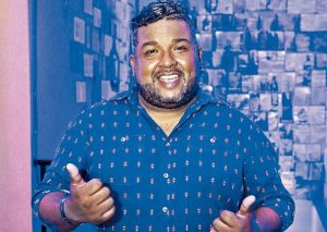 ‘Choca’ Mandros: Conoce cuántos kilos bajó el conductor (FOTOS)