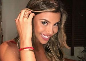 ¿Agreden a Alondra García Miró por coquetear con desconocido? (VIDEO)