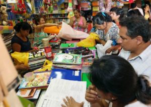 Empleados del sector público podrán solicitar crédito escolar de S/ 2.000