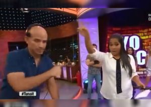 Katia Palma: ‘Cuadró’ a Ricardo Morán de la mejor manera y en vivo (VIDEO)