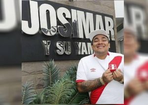 Josimar Y su Yambú: Este fue el curioso vestuario que usó en el estadio Nacional (VIDEO)