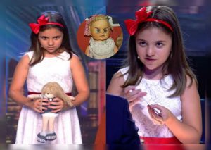 Niña y su muñeca ‘diabólica’ asustan a un jurado en vivo (VIDEO)