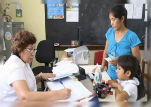 Atención padres de familia este año aumentarán las pensiones en todos los colegios