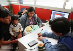Padres ya pueden escoger el orden de los apellidos de sus hijos