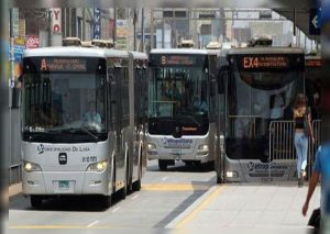 Metropolitano: Mira los horarios y rutas que tendrá durante este feriado largo