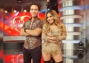 Amy Gutiérrez sorprende cantando salsa en vivo en televisión mexicana