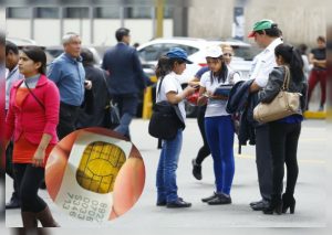 Osiptel prohibirá la venta en las calles de CHIPS para celulares