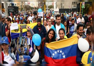 Venezolanos podrán regresar a su país gracias a empresa de buses que regalará pasajes