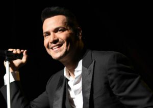 Apiádate de mi – Víctor Manuelle (LETRA)