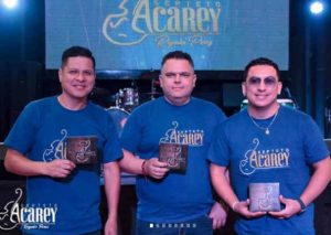 Septeto Acarey disfruta de Las Vegas antes de la premiación en los Latin Grammys