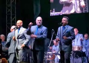 Hay que quererte – El Gran Combo de Puerto Rico 