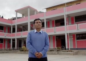 Profesor peruano es nominado a ‘Premio Nobel de Educación’