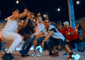 Si la Cabeza le Dice a los Hombros – La Charanga Habanera