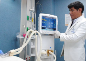 Ministro de Salud informó que se iniciará la fabricación de ventiladores nacionales