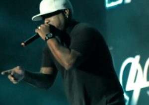 Brindemos por ella – Los 4 ft. Yambelé