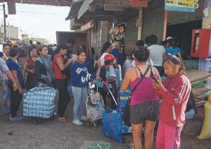 Infectólogos advierten sobre el peligro de contagio en el mercado