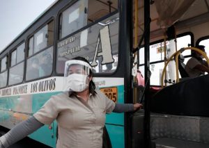 Protector facial será de uso obligatorio en los próximos días