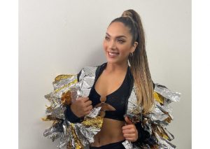 Isabel Acevedo sorprende a sus seguidores con baile en videoclip | VIDEO