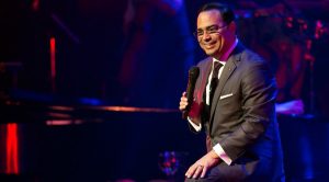 Gilberto Santa Rosa recibe premio a la “Excelencia Musical” por los Latin Grammys | FOTOS