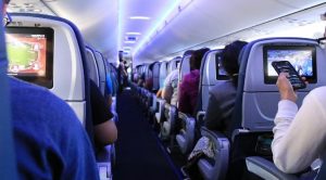 ¡De locura!: AEROLÍNEA lanza OFERTA de PASAJES a casi MITAD DE PRECIO