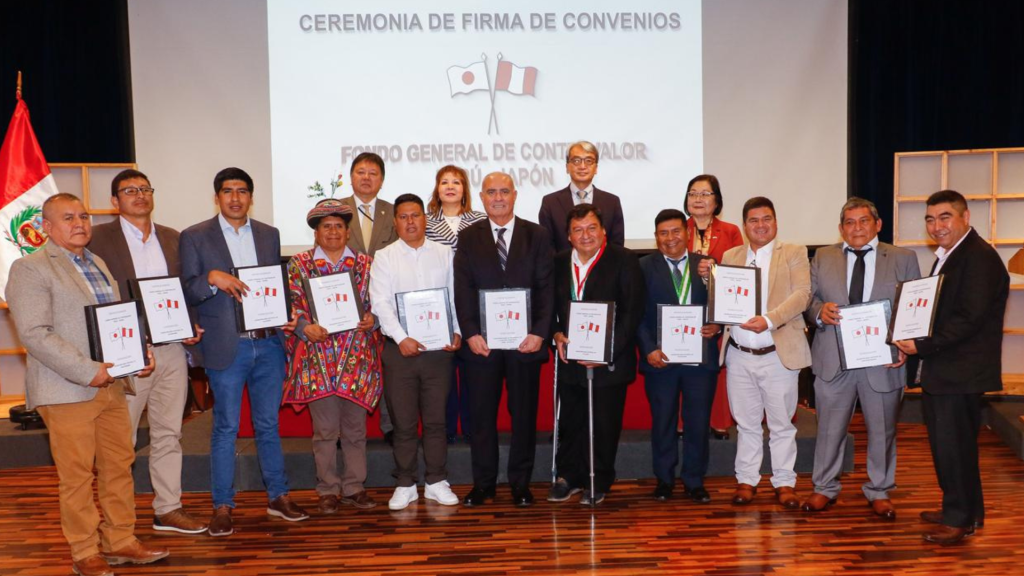 Ceremonia de suscripción de convenios de donación del Fondo General de Contravalor Perú – Japón para la ejecución de proyectos.