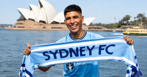 ¿Vuelve a la U? Sydney FC anunció la salida de Piero Quispe