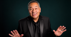Tito Nieves celebra su cumpleaños y estas son sus 5 canciones más icónicas