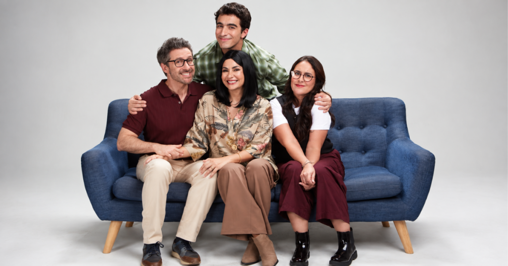 Marco Zunino, Ximena Díaz, Luciana Arispe y Jorge Guerra llegan al teatro con “Una navidad de locos”